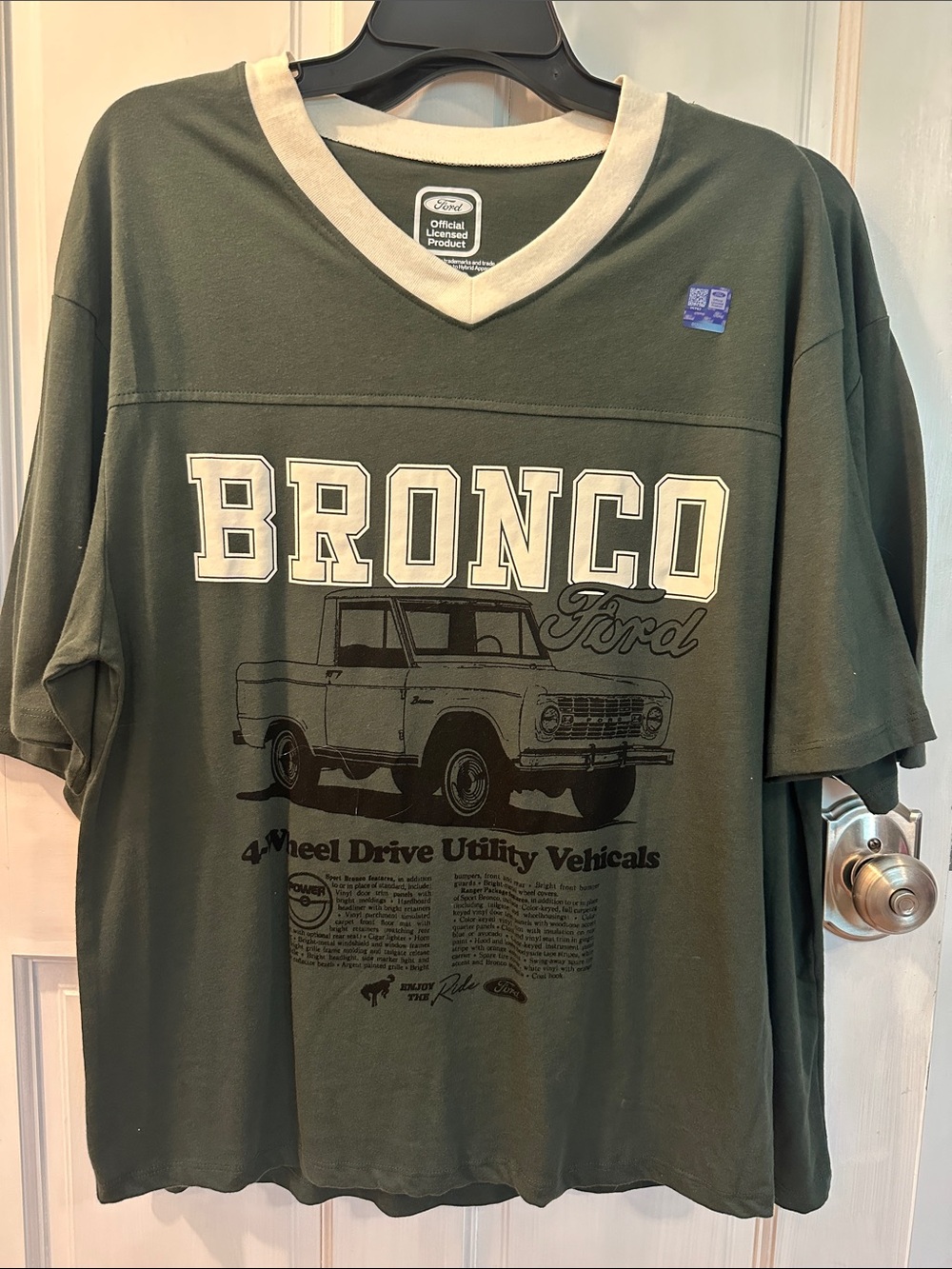 Ford Olive Green Bronco Graphic Tee with Cream Trim Small 4-6